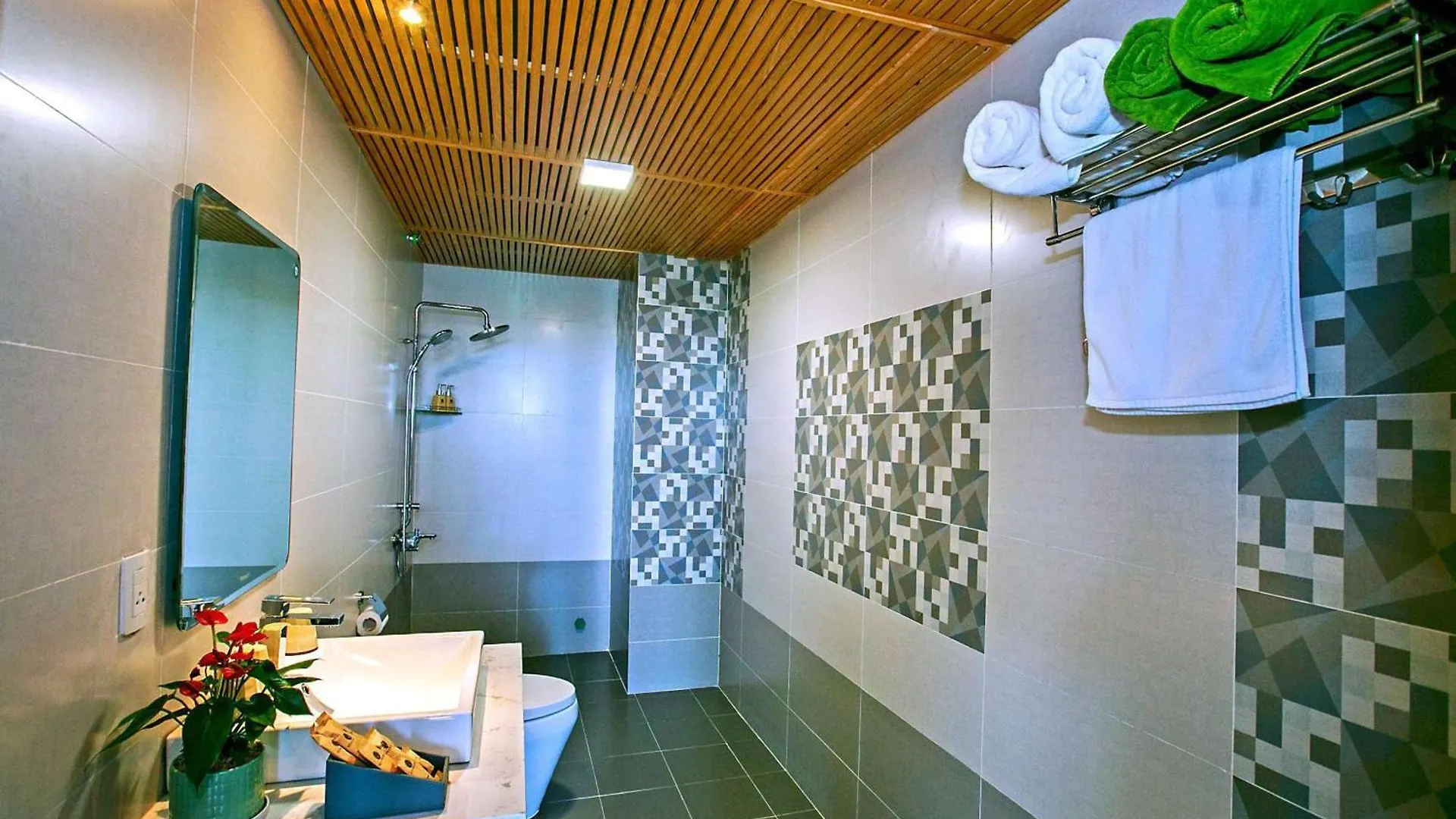 S Phuot Hoi An Hostel