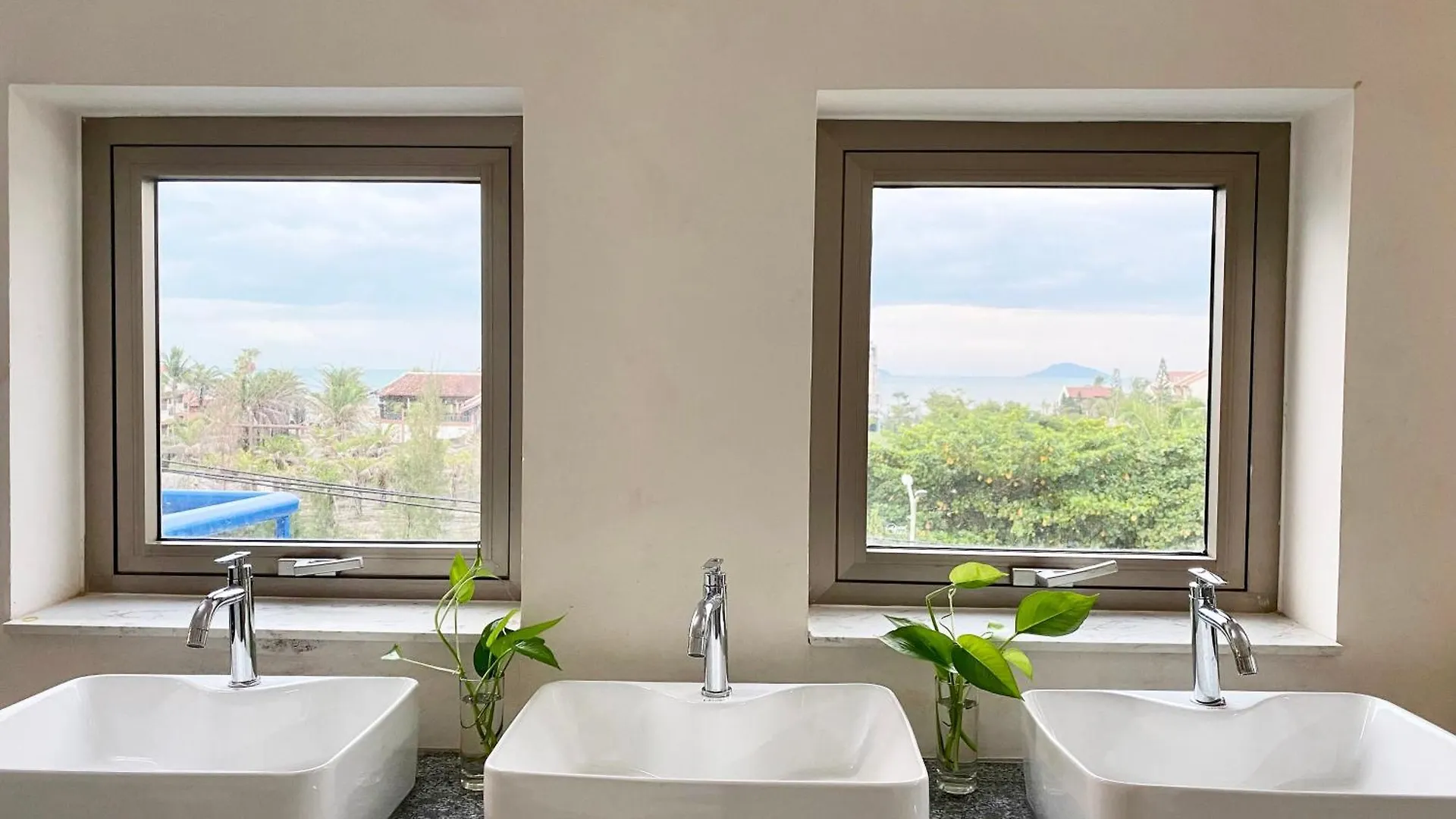 S Phuot Hoi An Hostel Vietnam